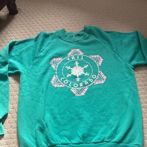 Reclaimed Vintage Teal Vail Colorado Sweatshirt-great condition, super soft.